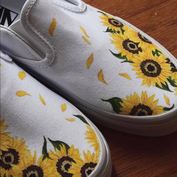 Hand painted vans - Picture 3 of 3